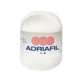 Gomitolo di filato Cheope in cotone egiziano mercerizzato per maglia e uncinetto, morbido e brillante.